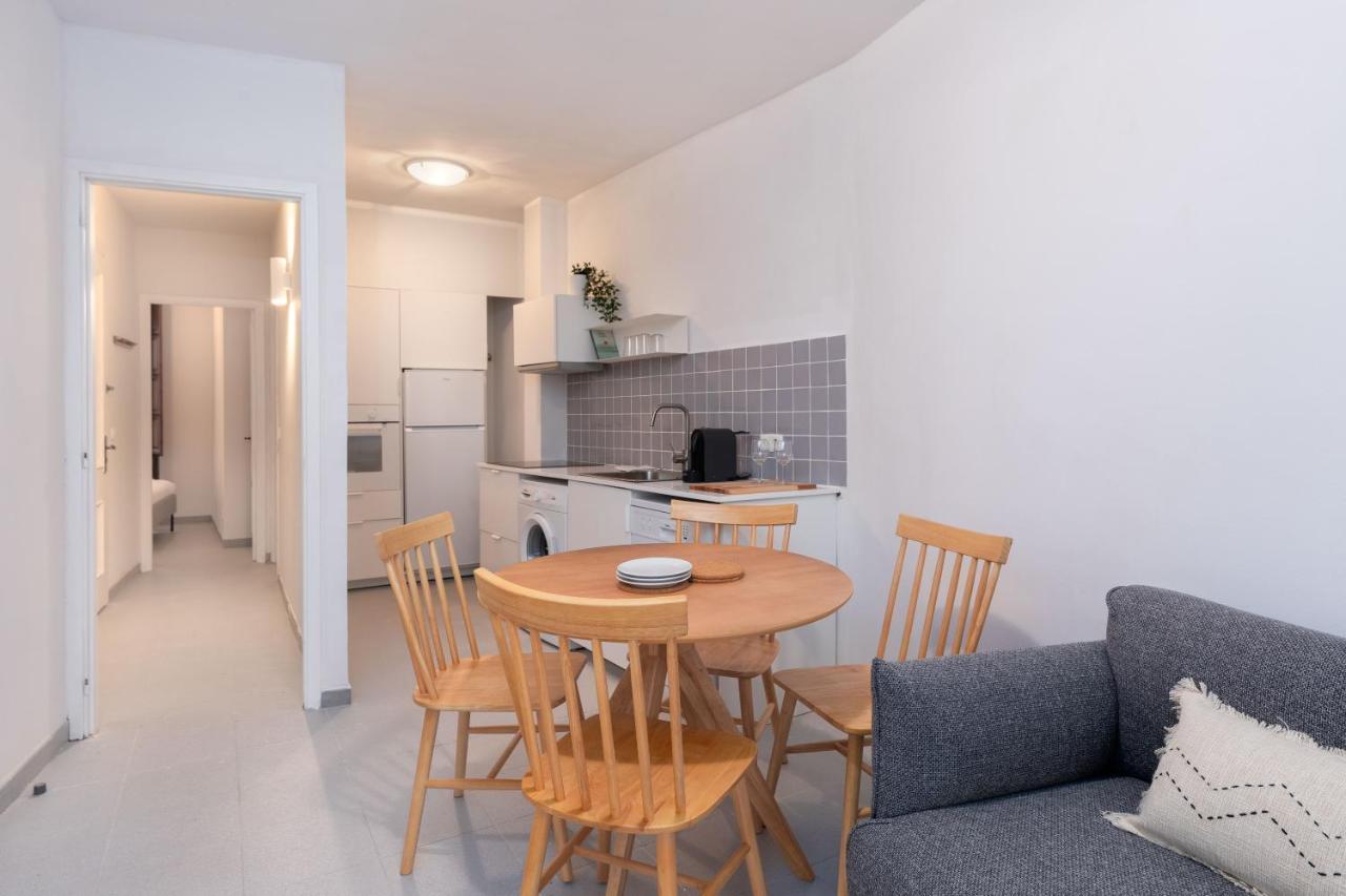 Flateli Cort Reial 10 Girona
